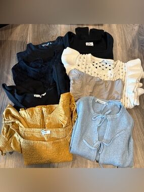 Basics Lot- Tops and Bodysuits - Abercrombie- Zara- Madewell- Hollister